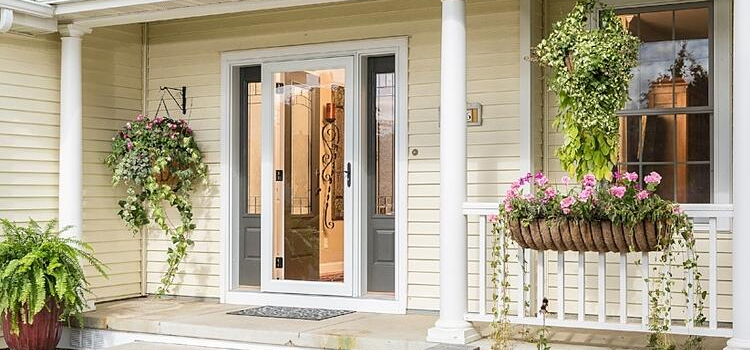 screen door installation in Downey